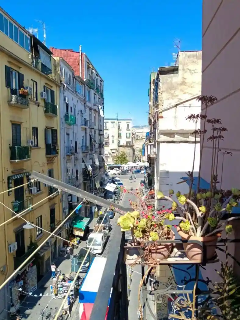 Appartamento in vendita a Napoli