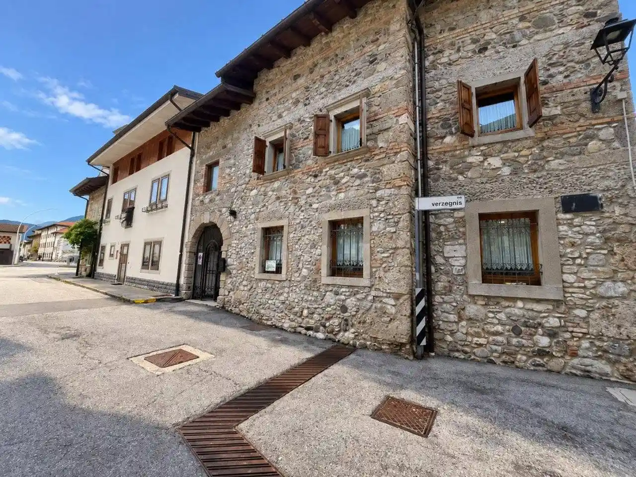 Casa indipendente in vendita a Tolmezzo