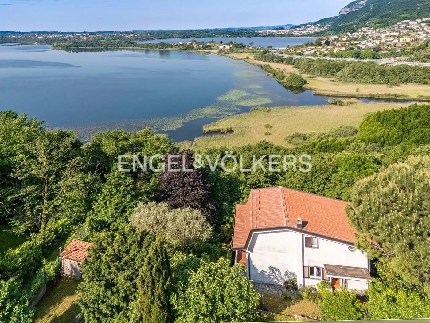 Villa in vendita a Galbiate