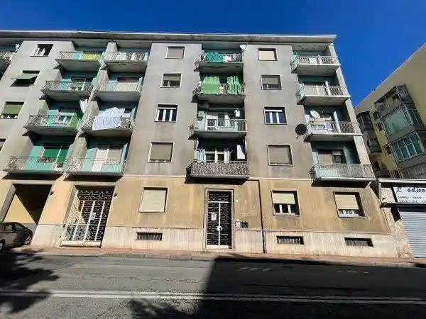 Appartamento in vendita a Vercelli