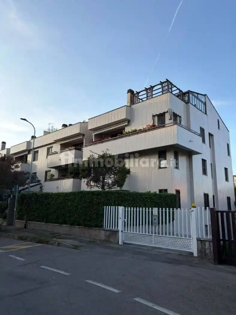 Appartamento in vendita a Muggiò