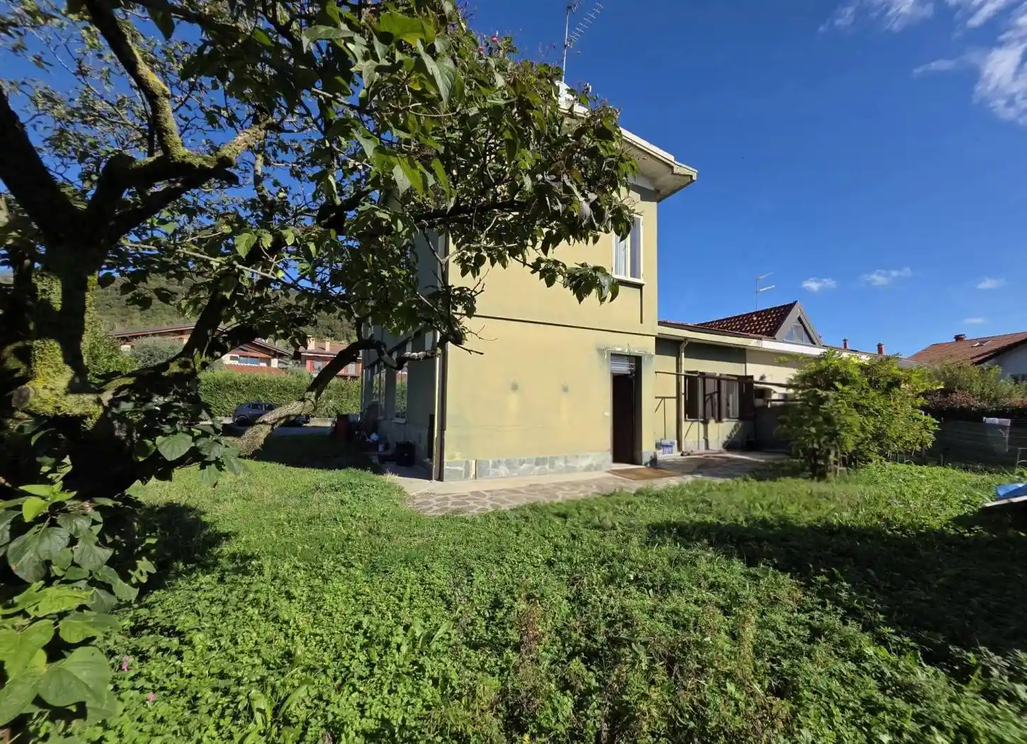 Casa indipendente in vendita a Carvico