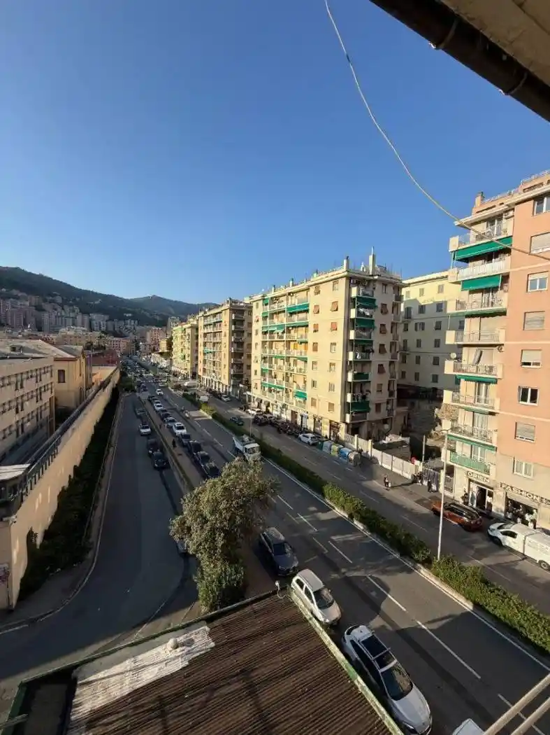 Appartamento in vendita a Genova