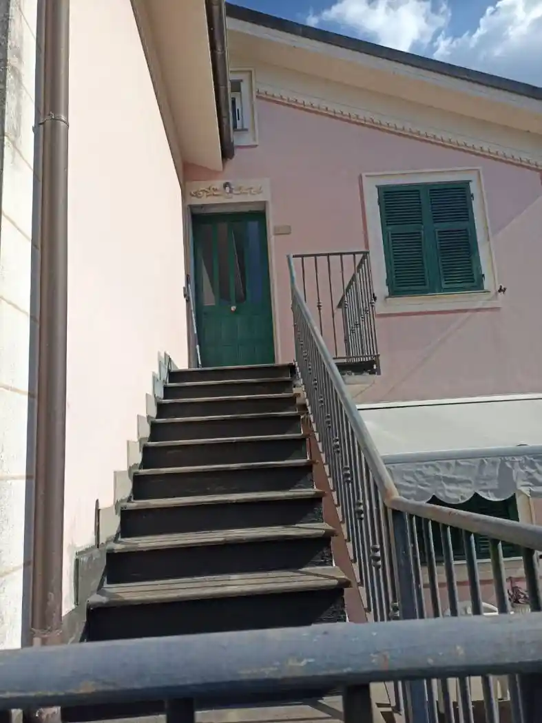 Appartamento in affitto a Moconesi