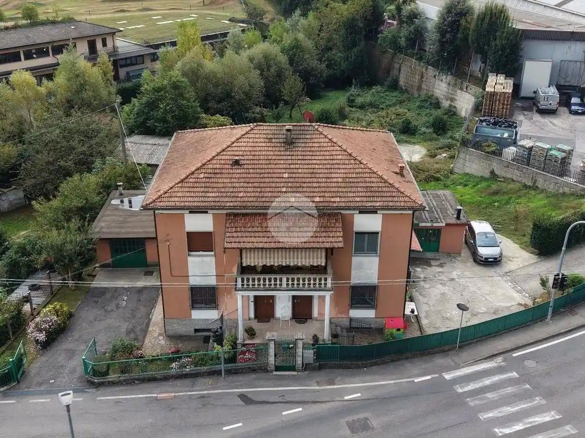 Villa in vendita a Villongo