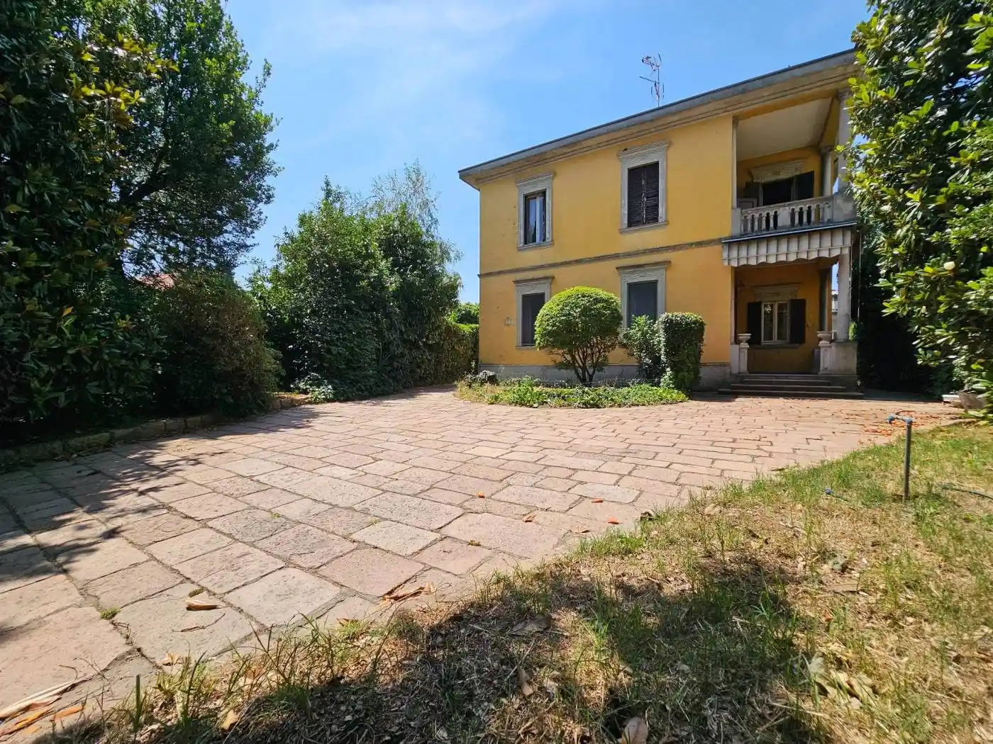 Villa in vendita a Marcallo con Casone