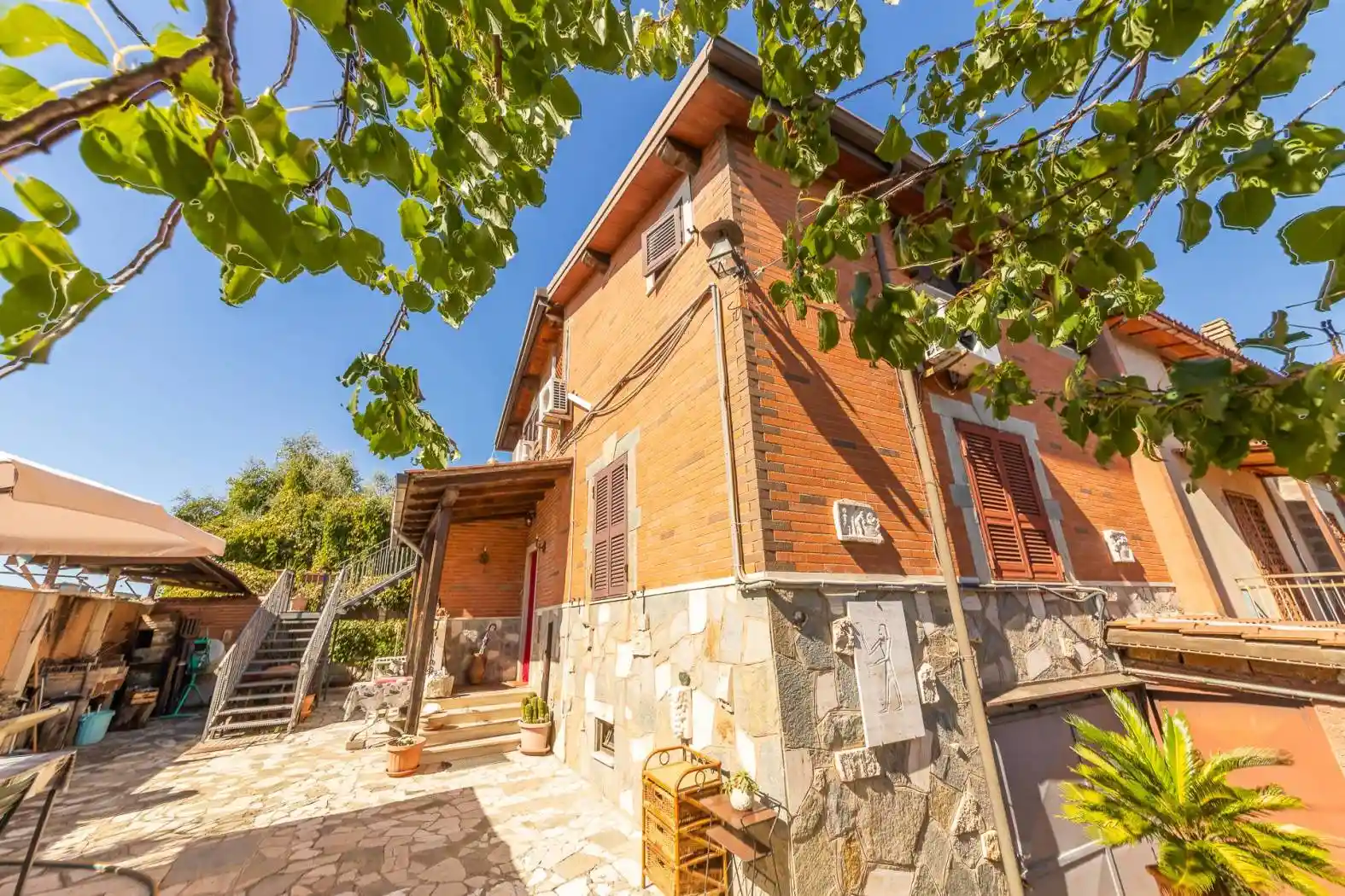 Casa indipendente in vendita a Roma