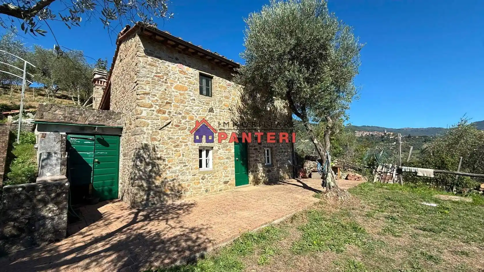 Rustico - Casale in vendita a Pescia