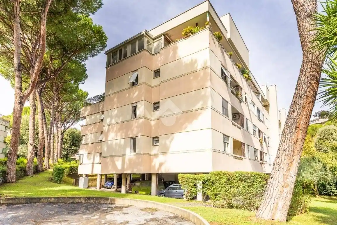 Appartamento in vendita a Roma