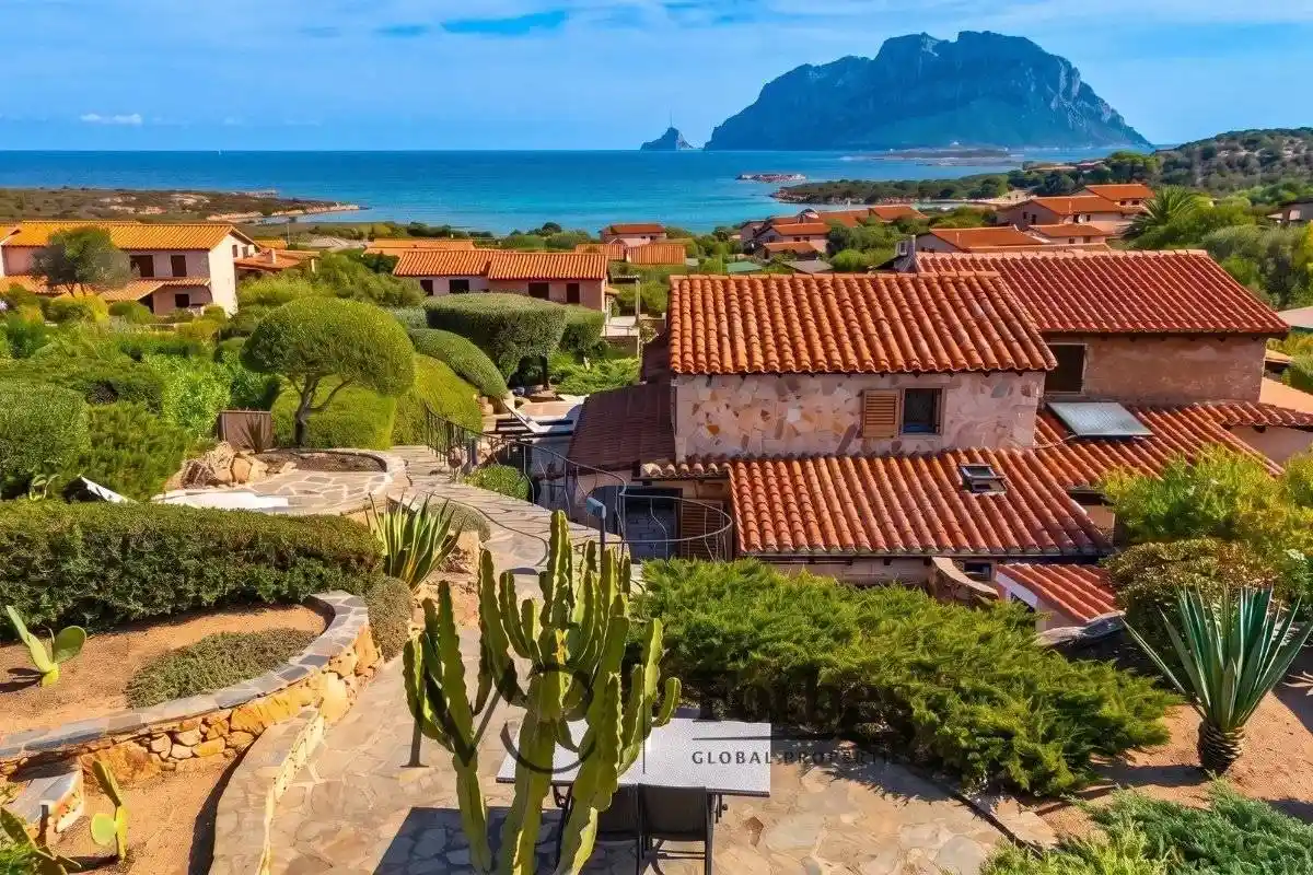 Villa in vendita a Olbia