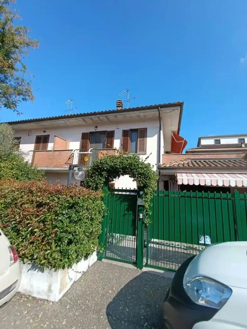 Villa in vendita a Retorbido