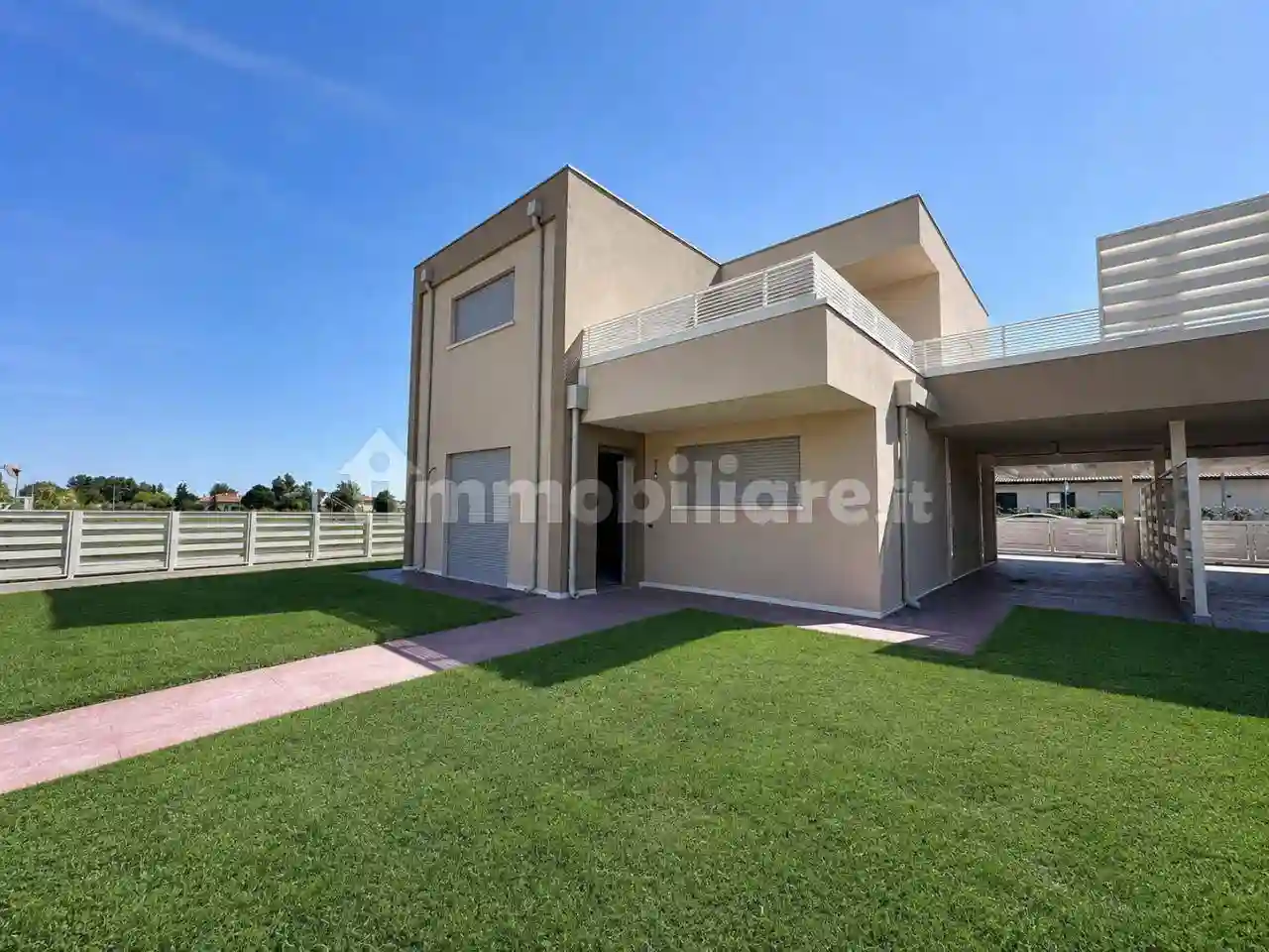 Villa - foto 2
