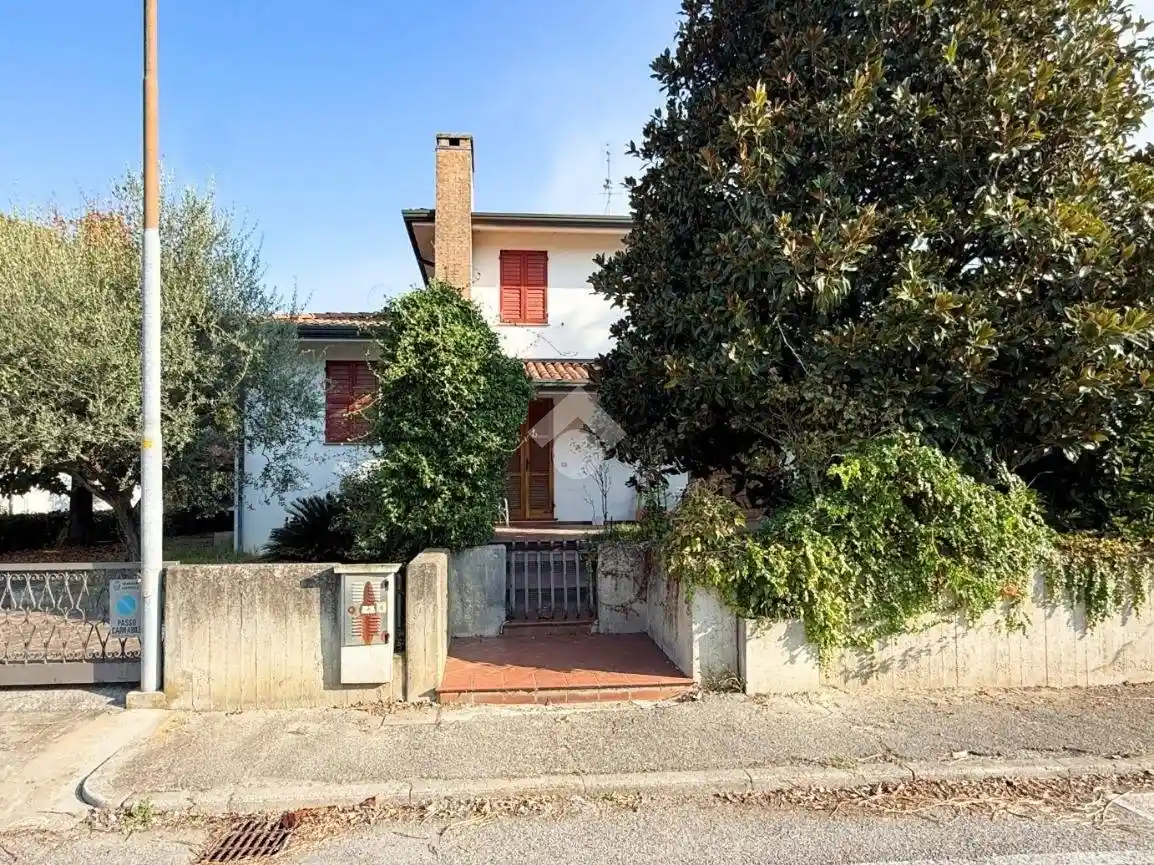 Villa in vendita a Molinella