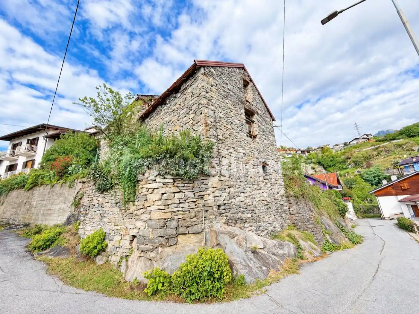 Rustico - Casale in vendita a Montecrestese
