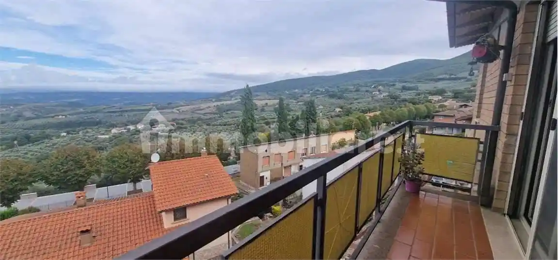 Appartamento in vendita a Montecchio