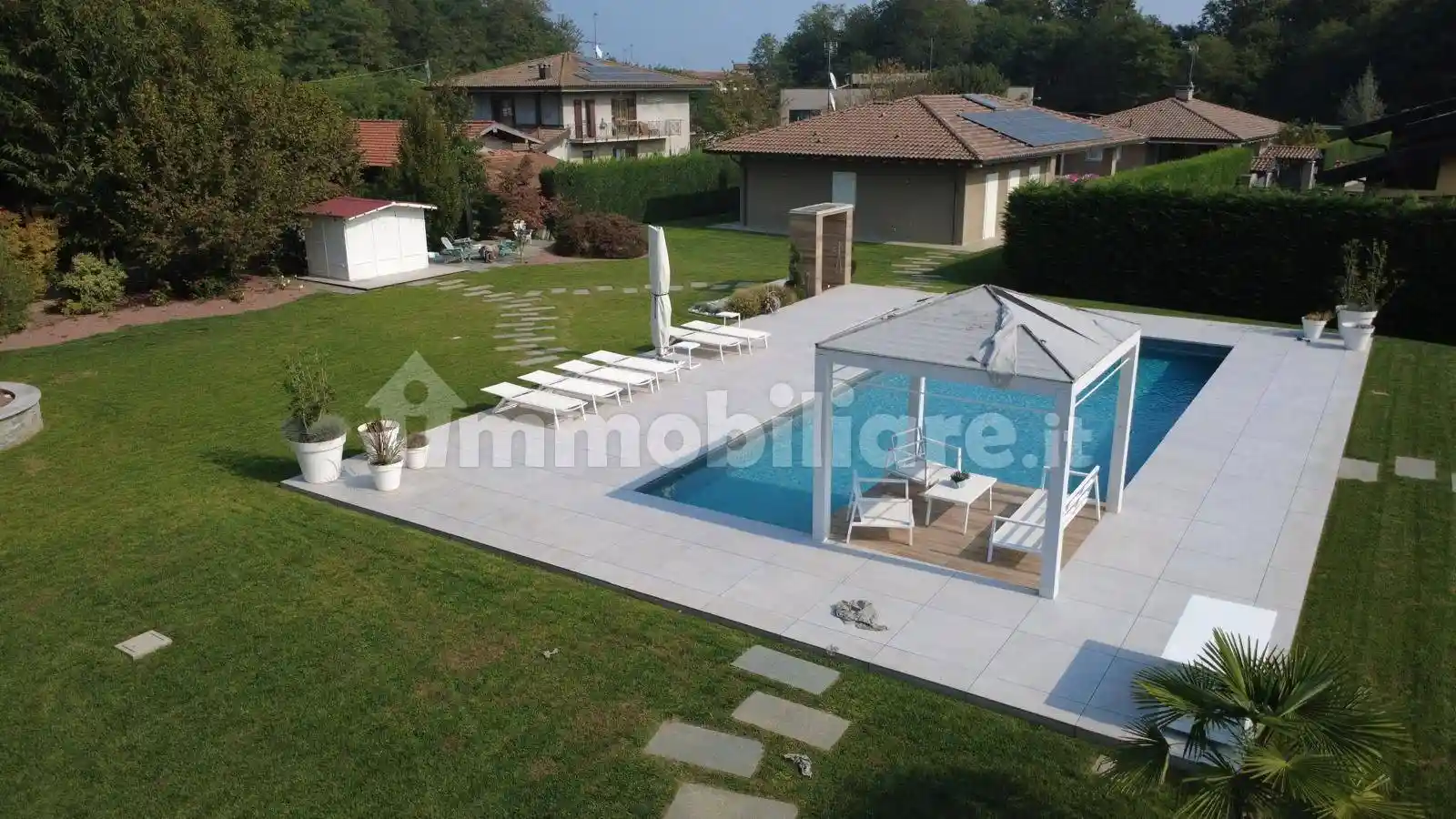 Villa in vendita a Invorio