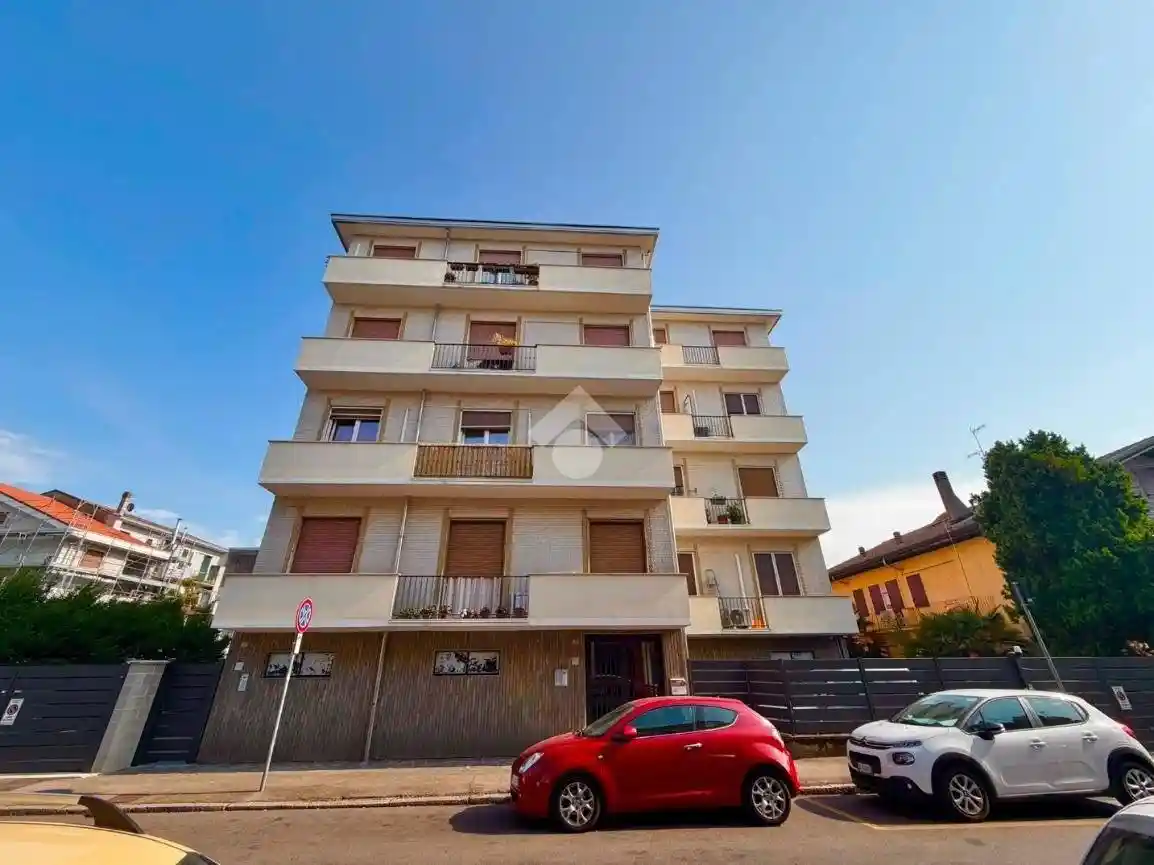 Appartamento in vendita a Novara