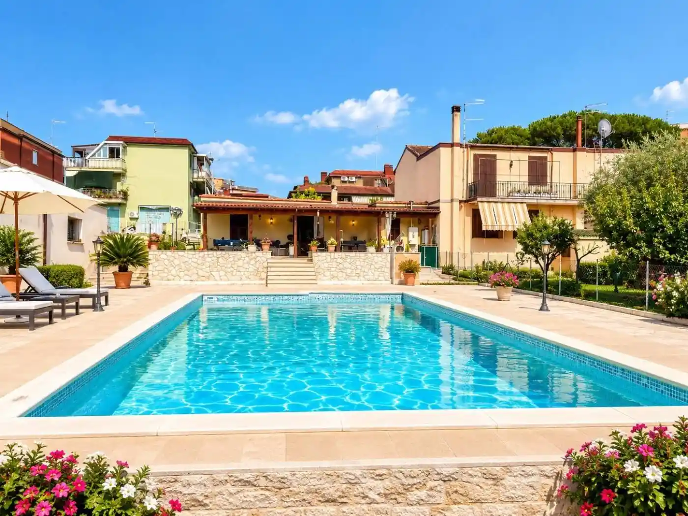 Casa indipendente in vendita a Guidonia Montecelio