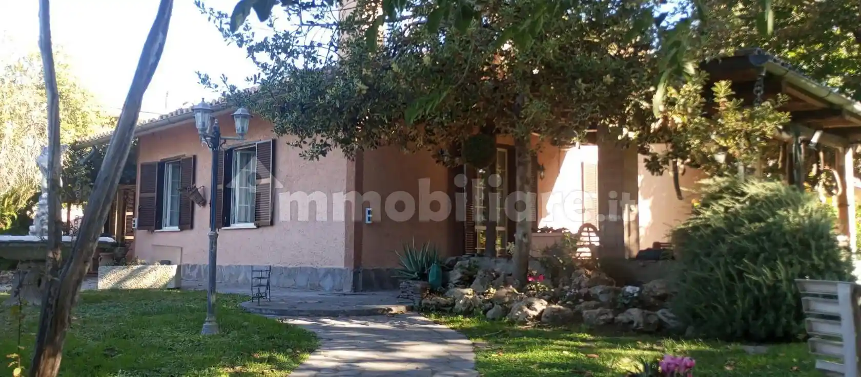 Villa in vendita a Roma