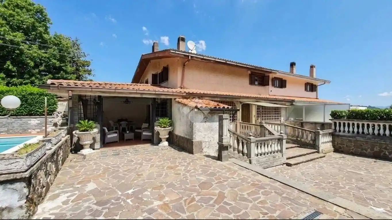 Villa in vendita a Rocca Priora