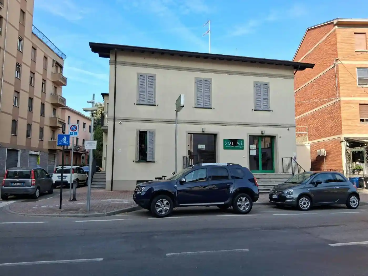 Palazzo - Edificio in vendita a Parma