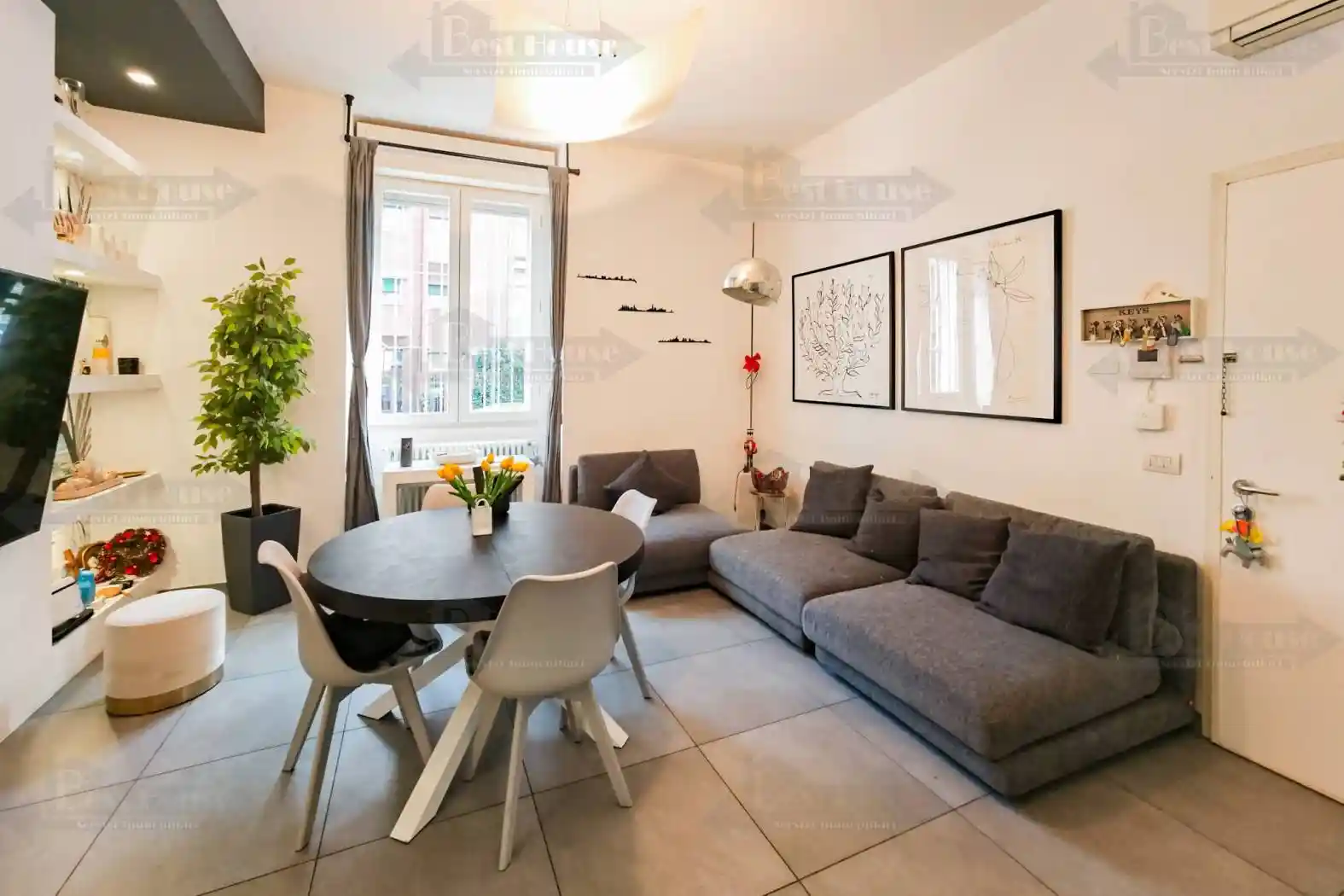 Appartamento in vendita a Milano
