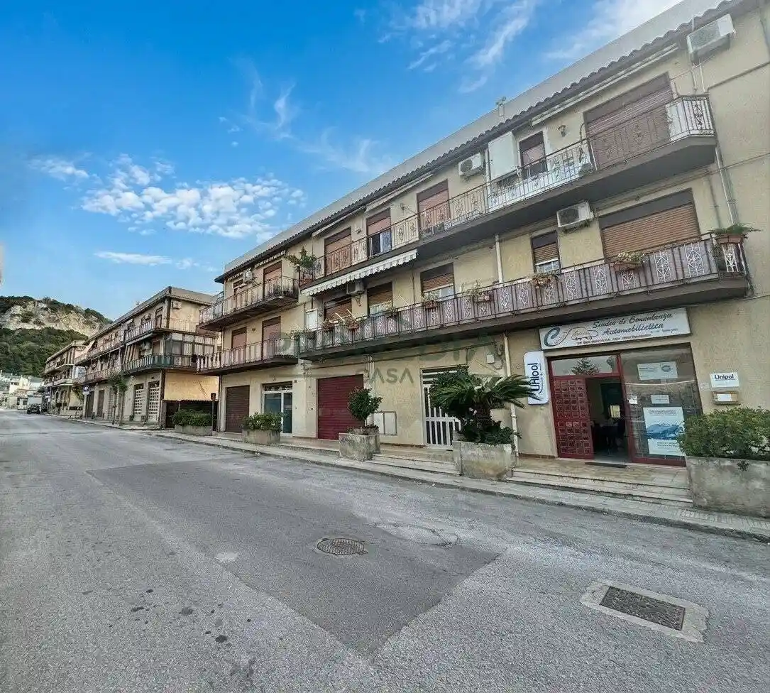 Appartamento in vendita a Rometta