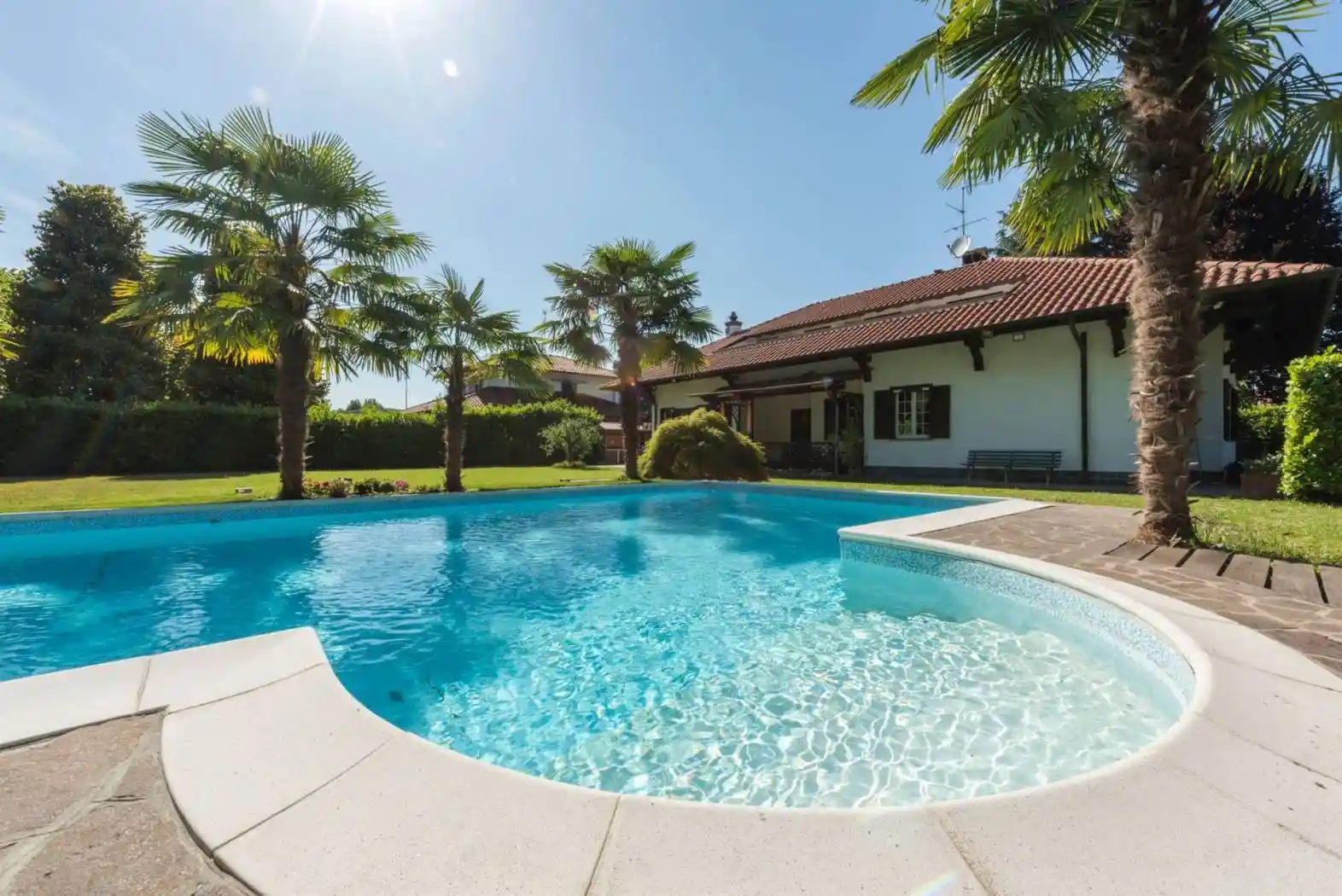 Villa in vendita a Vermezzo con Zelo