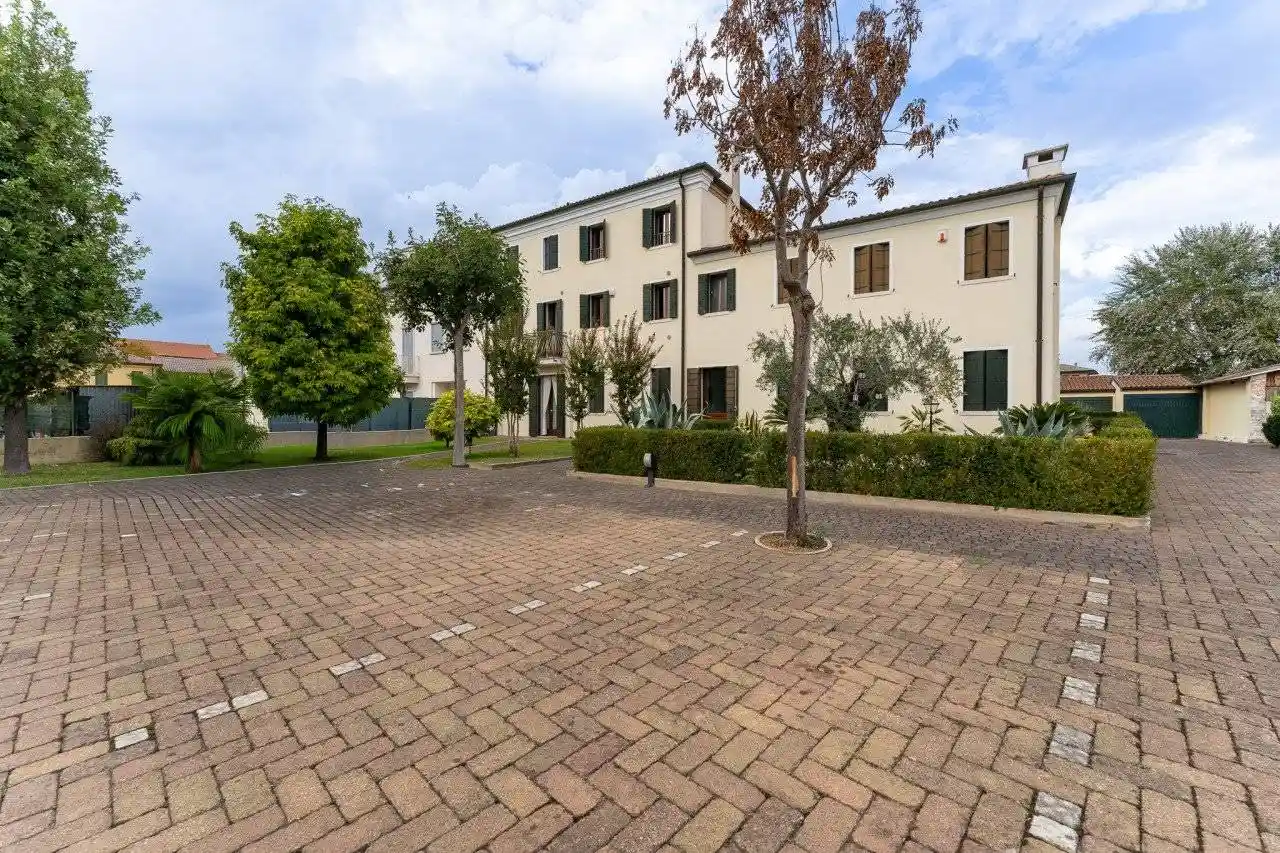 Appartamento in vendita a Campolongo Maggiore
