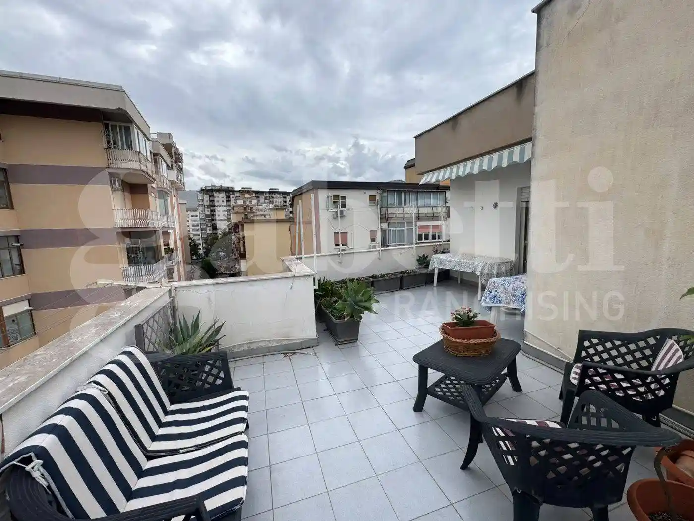 Appartamento in affitto a Palermo