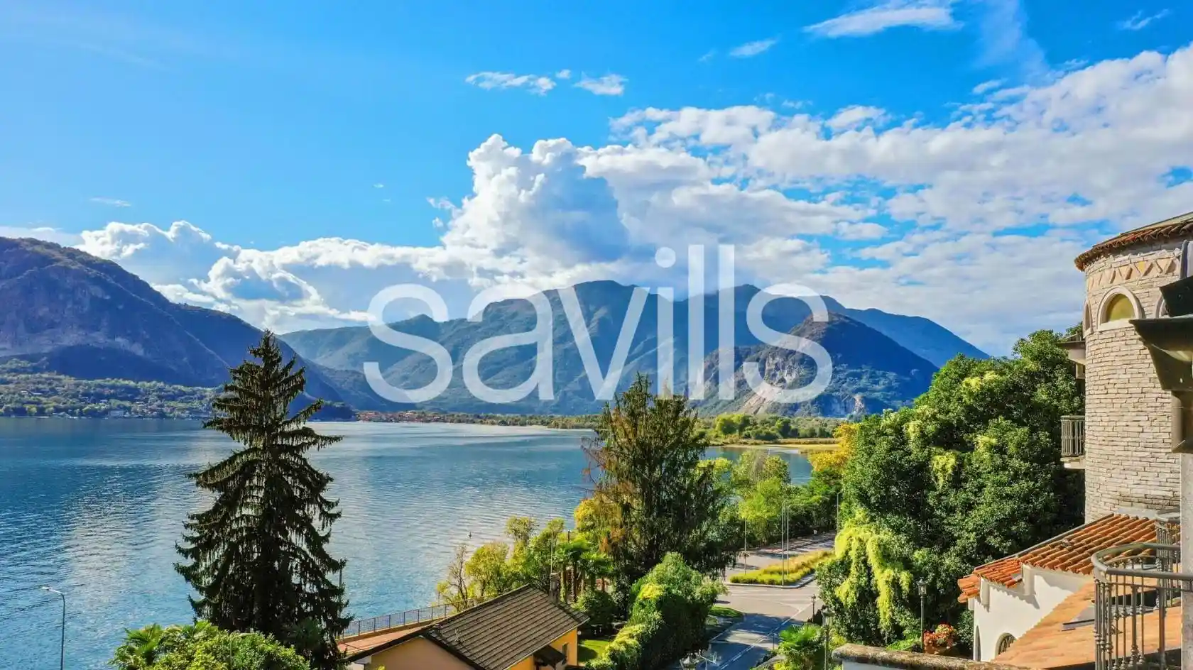Villa in vendita a Verbania