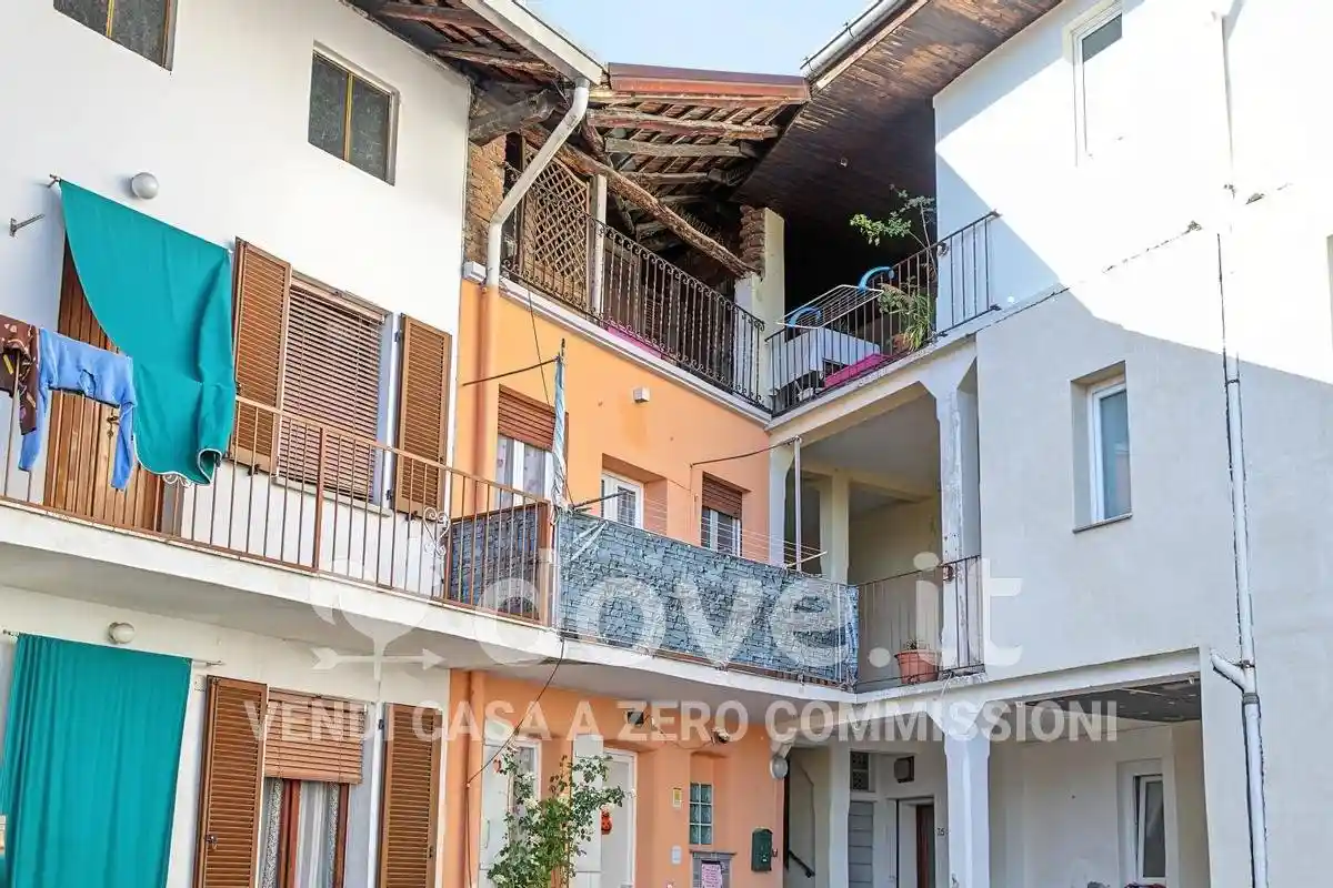 Appartamento in vendita a Malnate