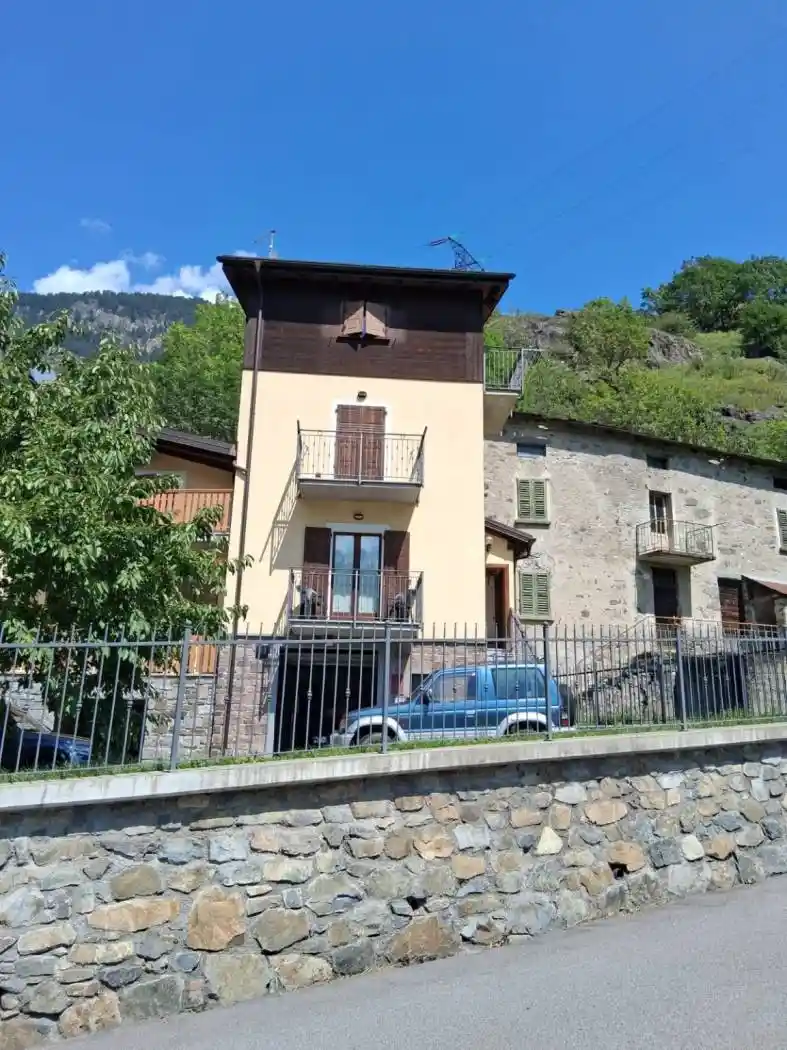 Villa in vendita a Sondalo