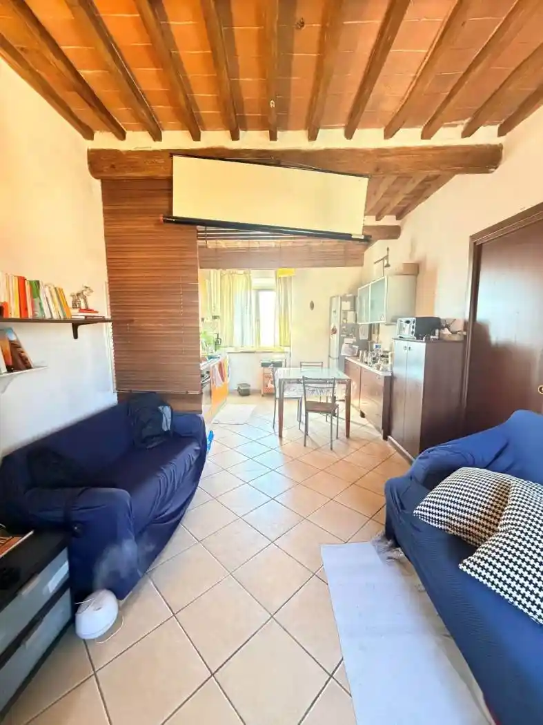 Appartamento in vendita a Cascina