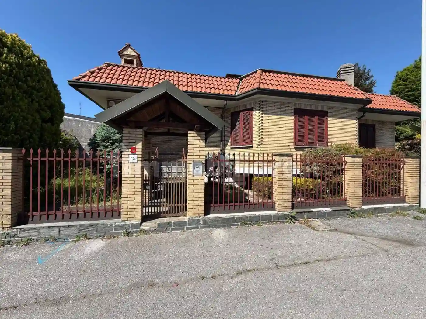 Villa - foto 2