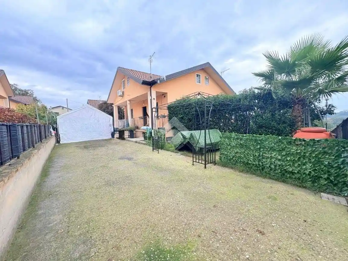 Villa in vendita a Rende