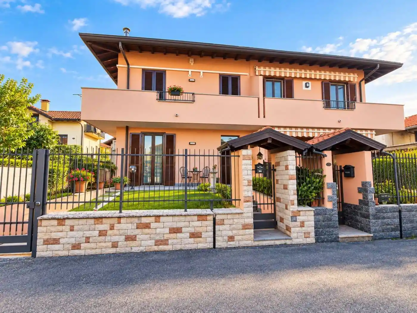 Villa in vendita a Lonate Pozzolo