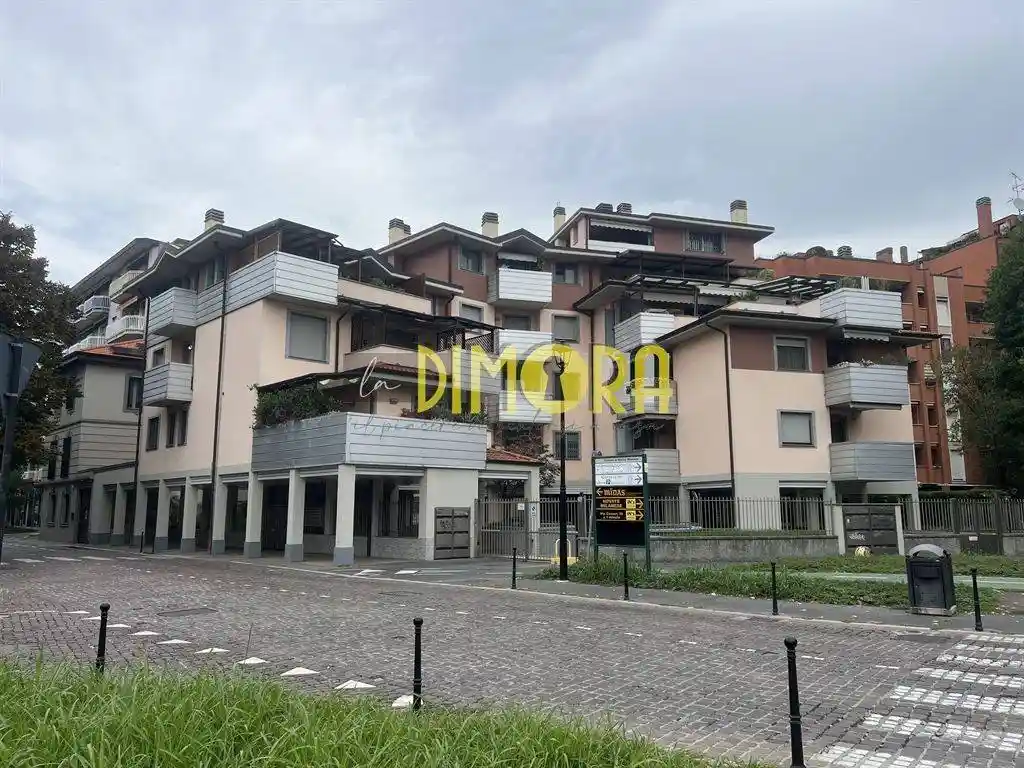 Appartamento in vendita a Novate Milanese