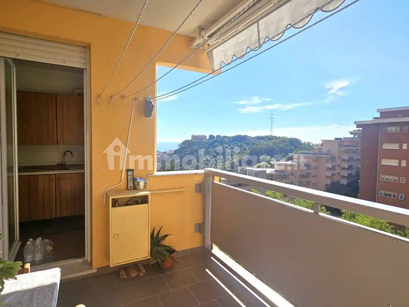 Appartamento in vendita a Genova