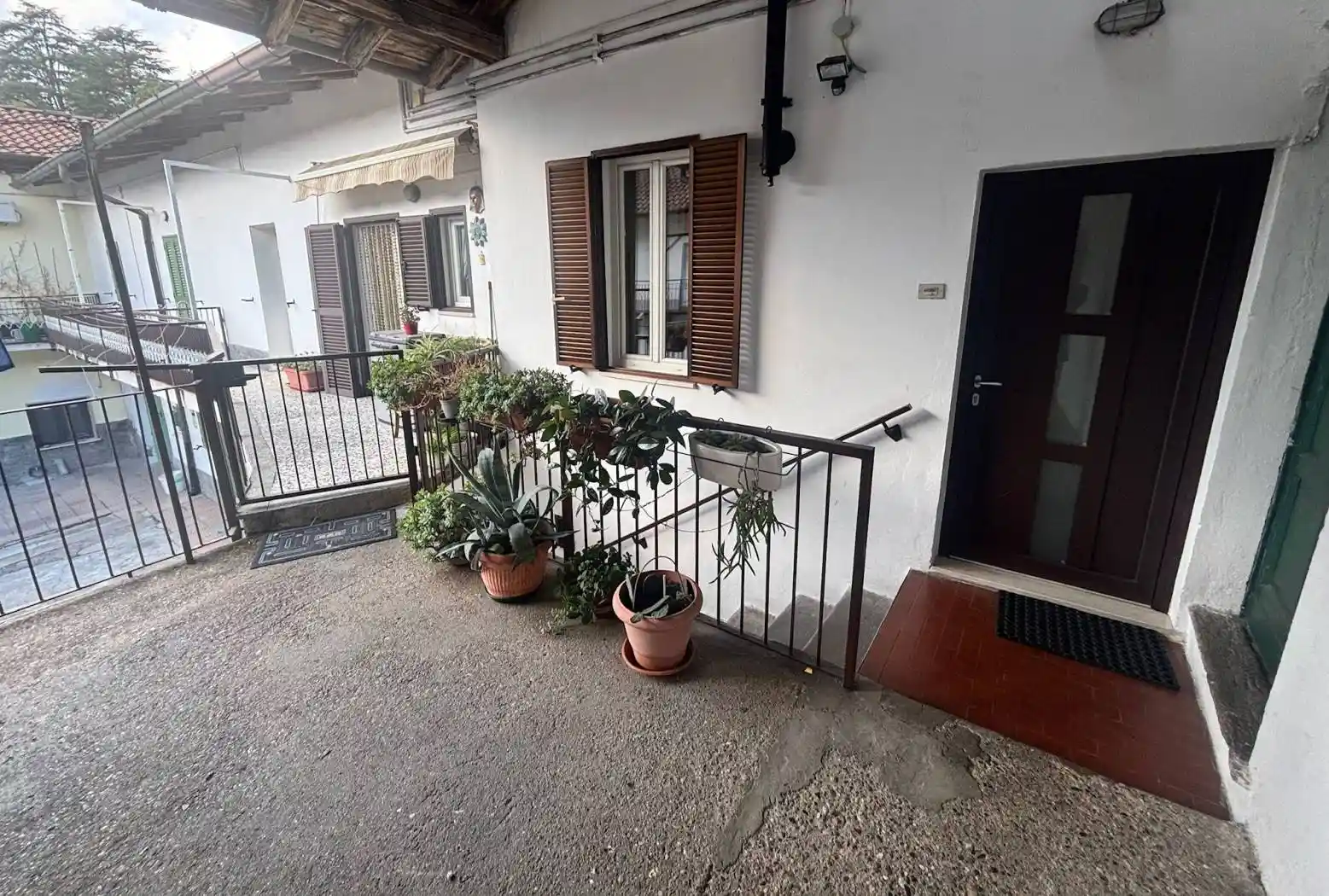 Casa indipendente in vendita a Induno Olona