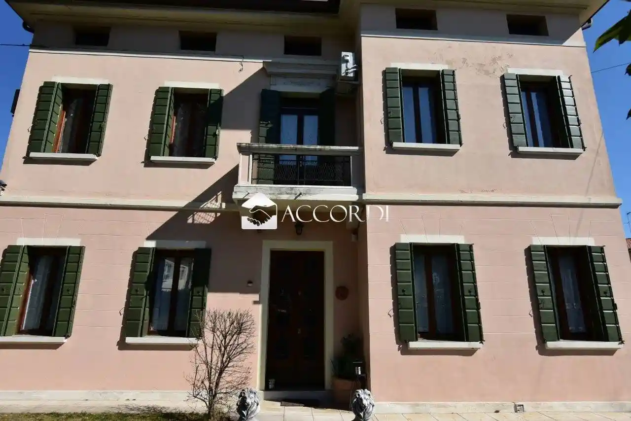Villa in vendita a Treviso