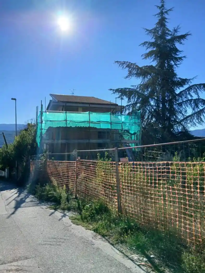 Villa in vendita a L'Aquila
