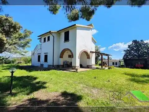 Villa in vendita a Capalbio