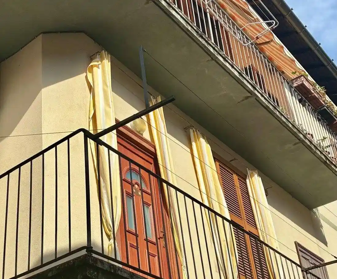 Appartamento in vendita a Comerio