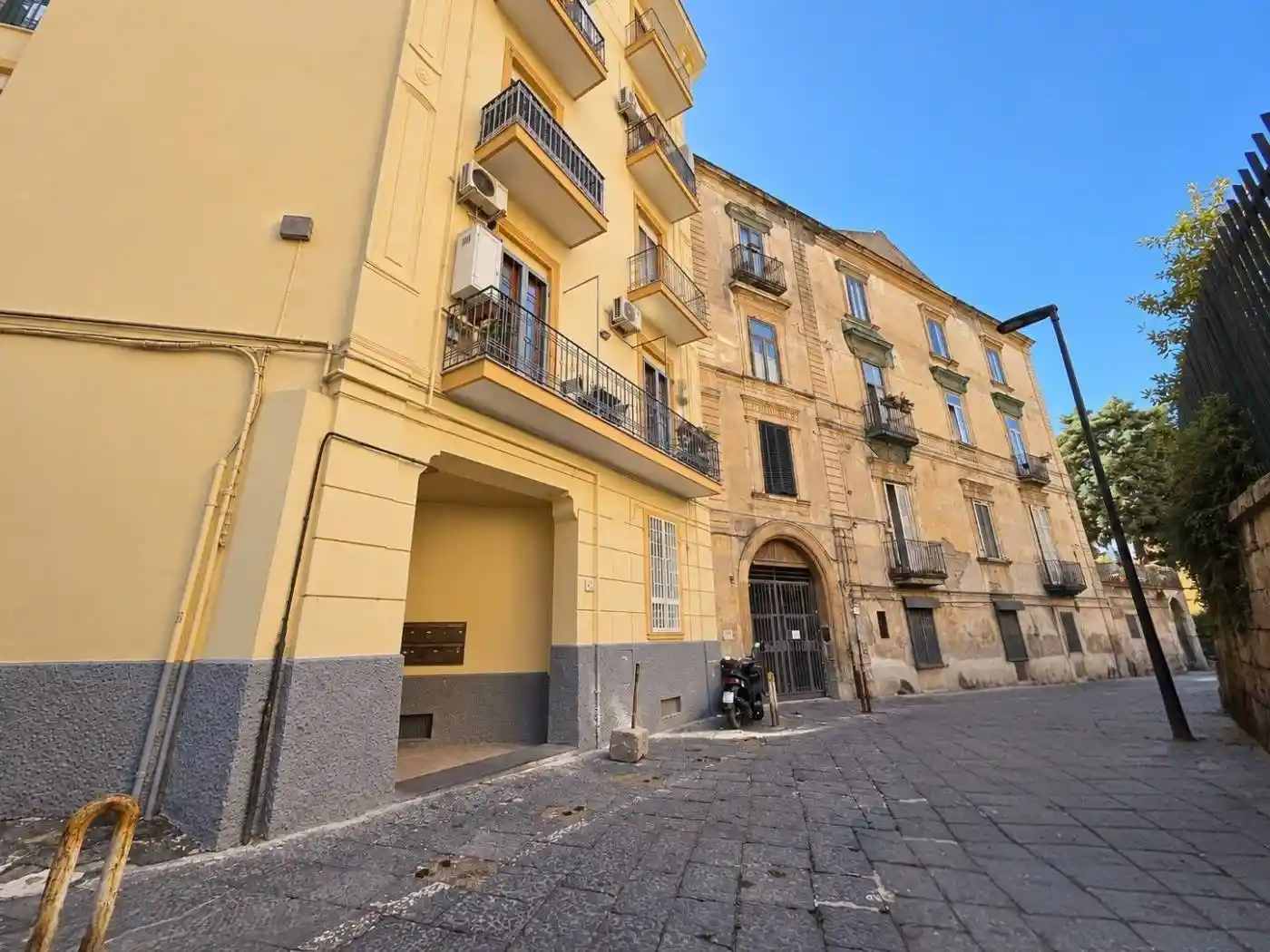 Appartamento in vendita a Napoli