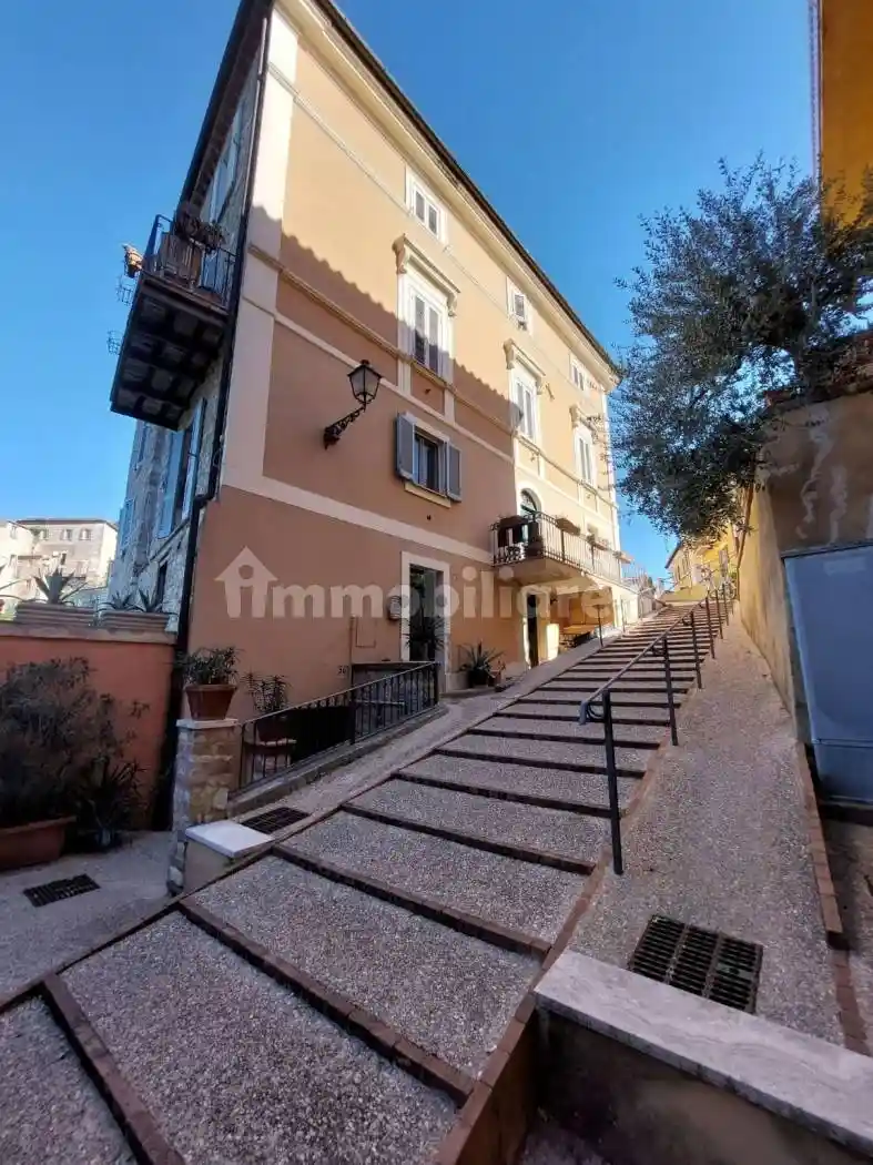 Appartamento in vendita a Narni