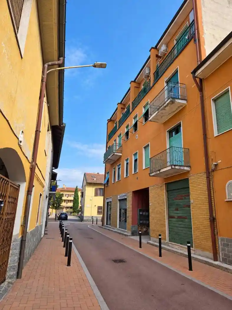 Appartamento in vendita a Garbagnate Milanese