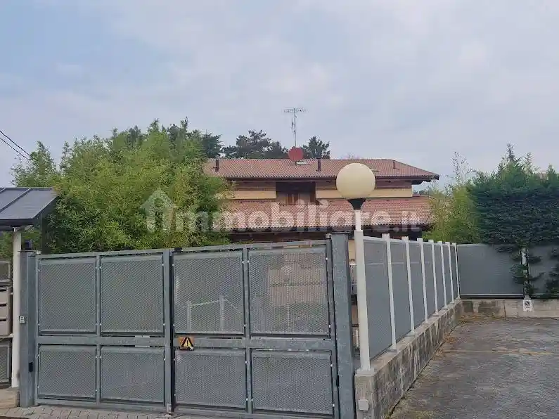 Villa in vendita a Ivrea