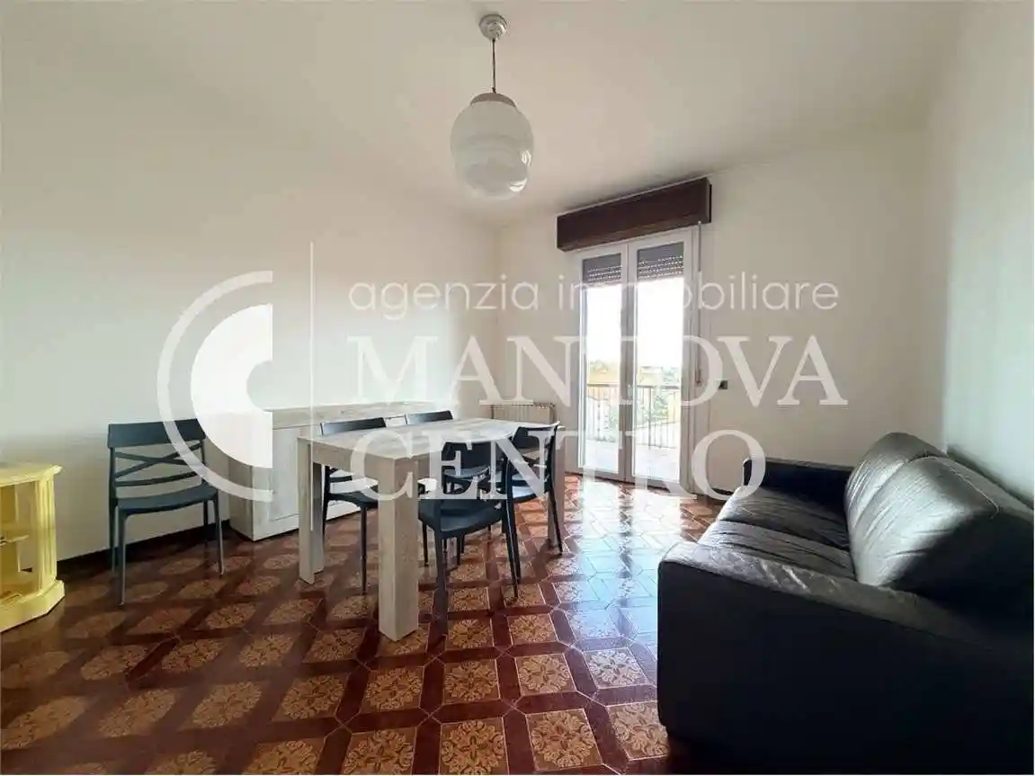 Appartamento in affitto a Mantova