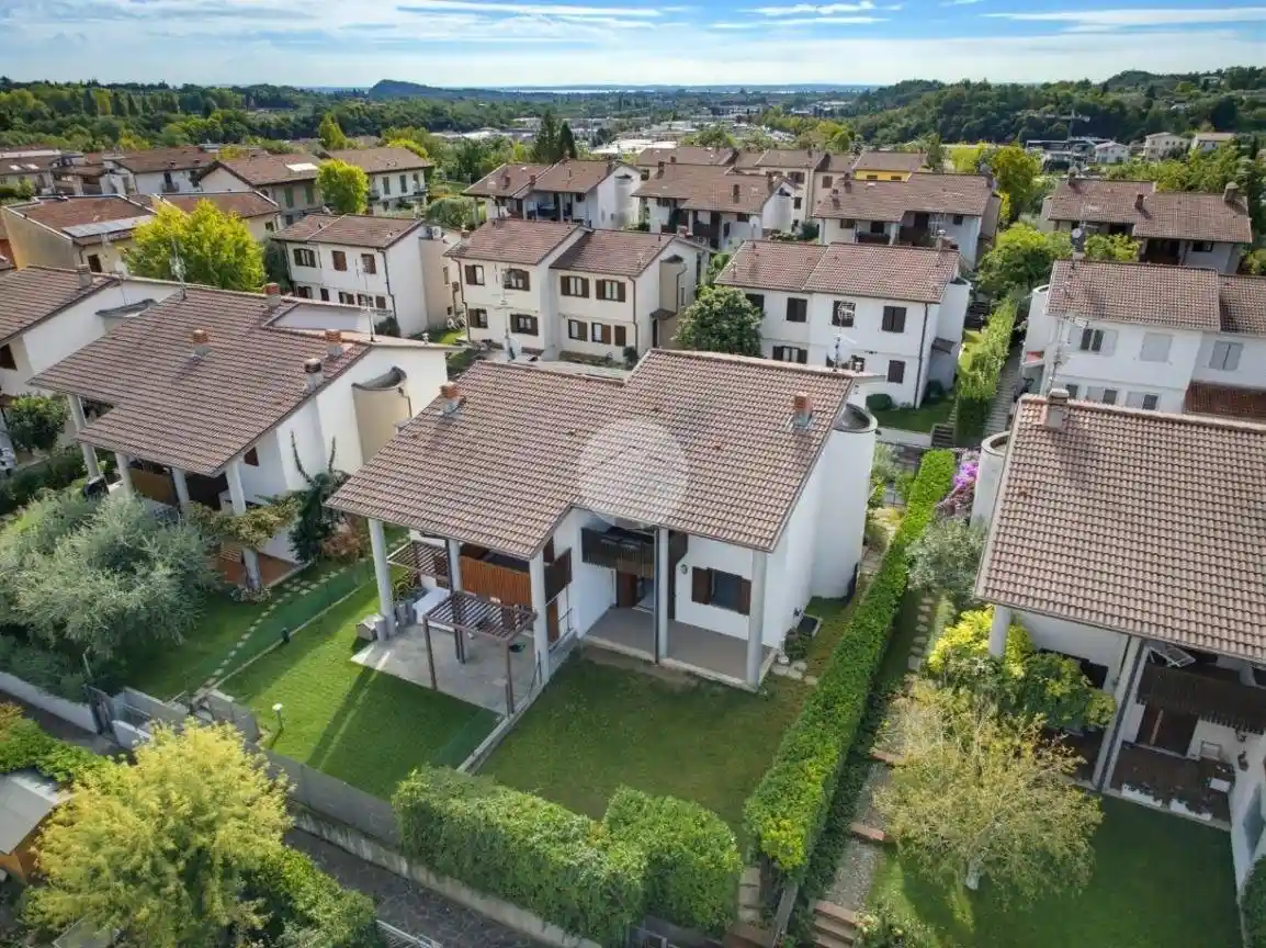 Villa in vendita a Salò